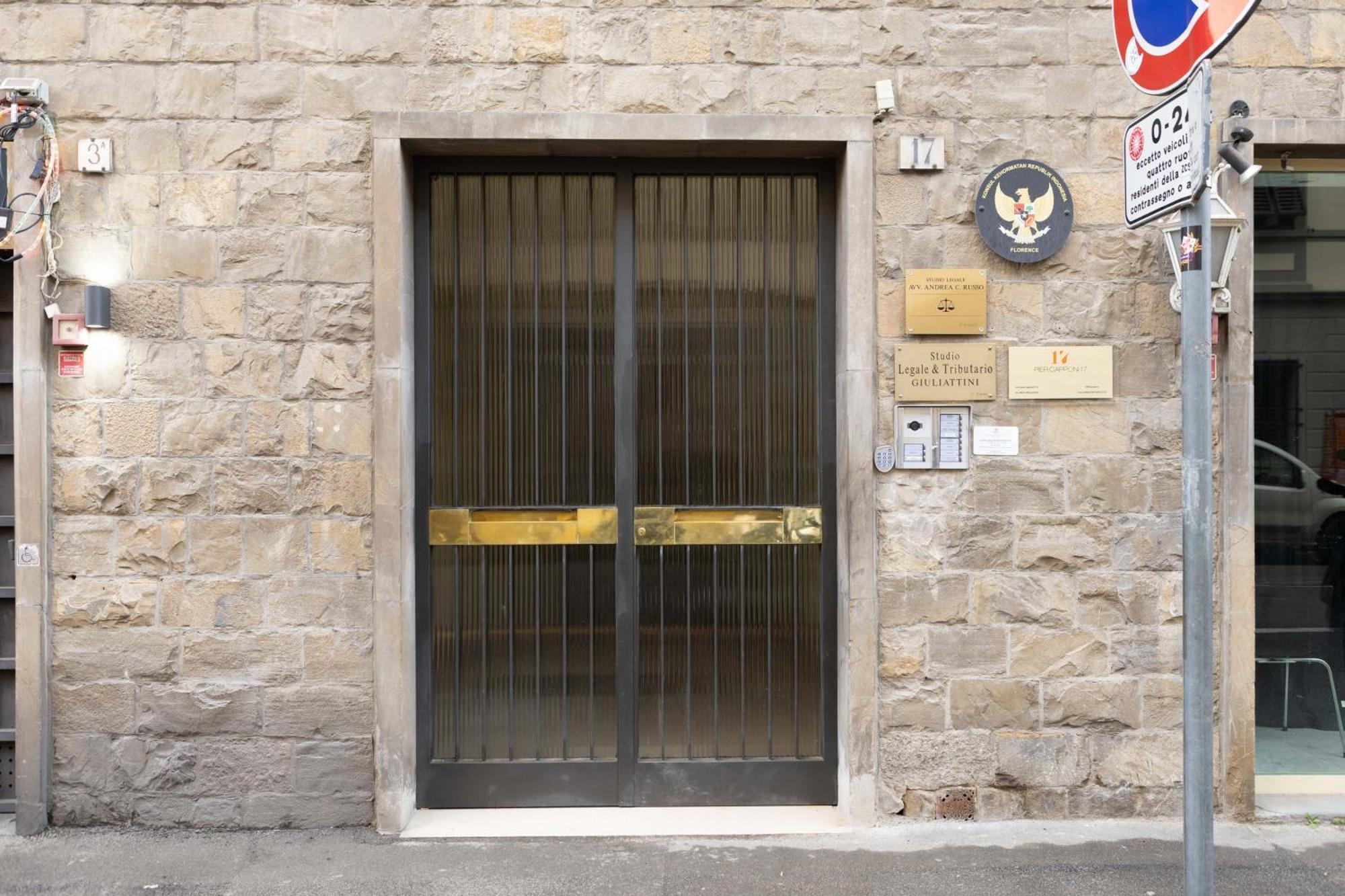 פירנצה Pier Capponi 17 Rooms & Suites מראה חיצוני תמונה